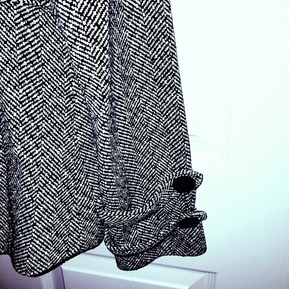 Forever 21 Herringbone pleated jacket - Picture 4 of 4