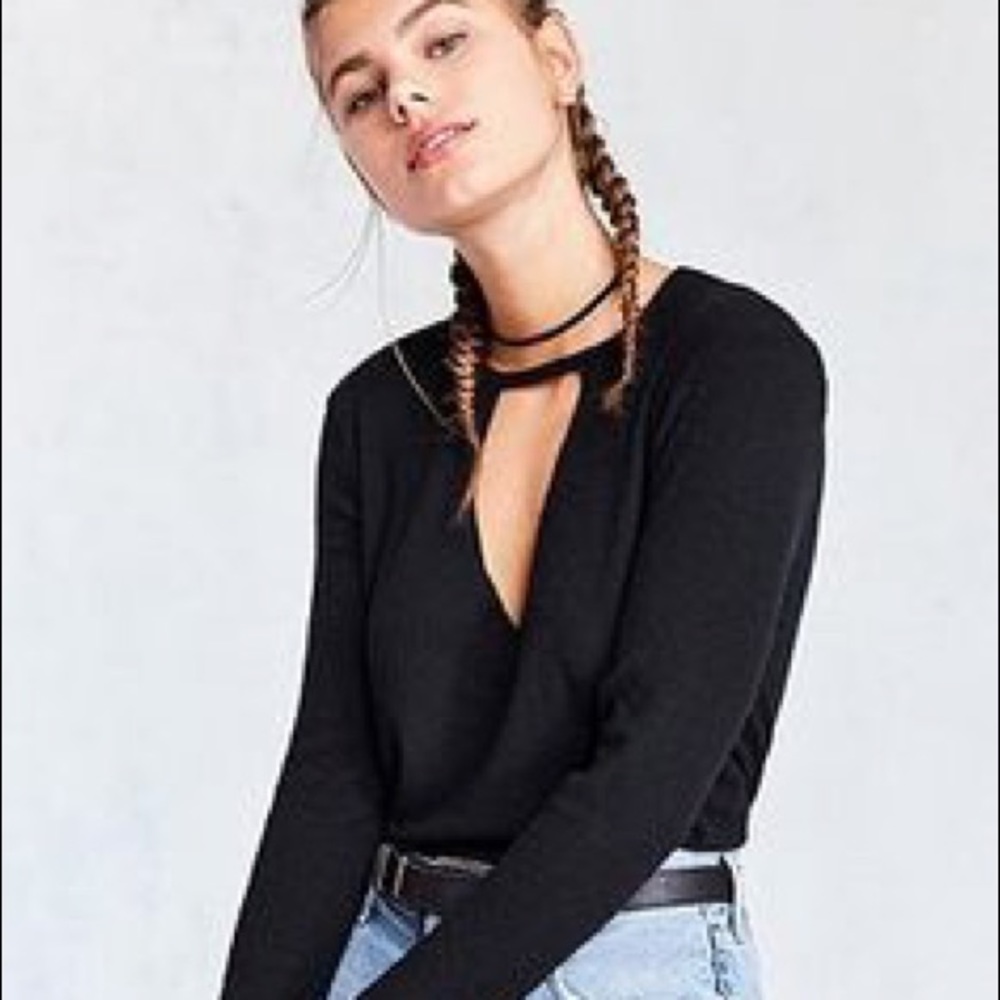 NWT long sleeve with v neck cutout