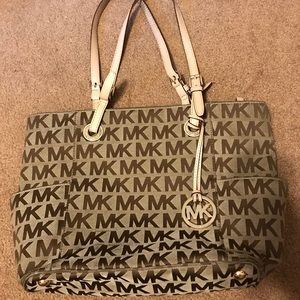 Michael Kors bag