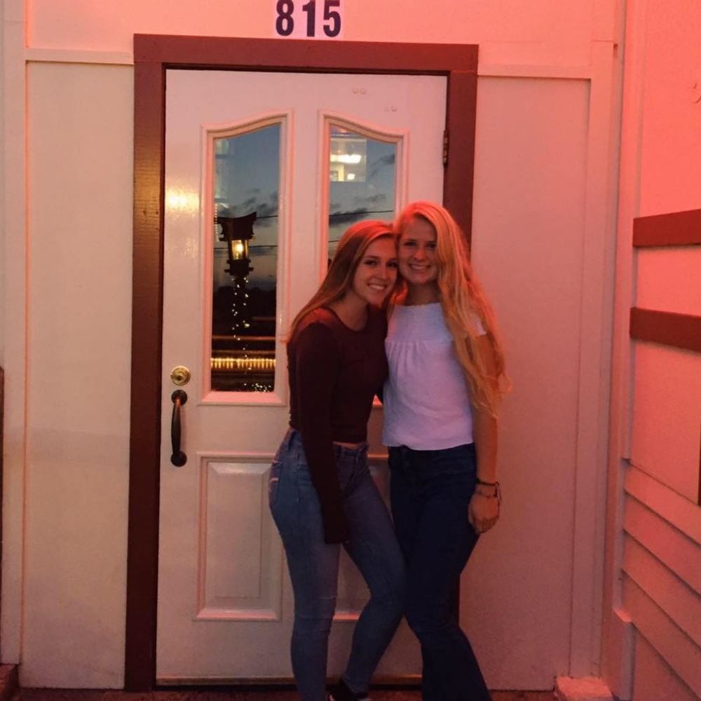 Meet your Posher, Skylar