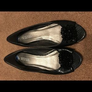 Kenneth Cole flats