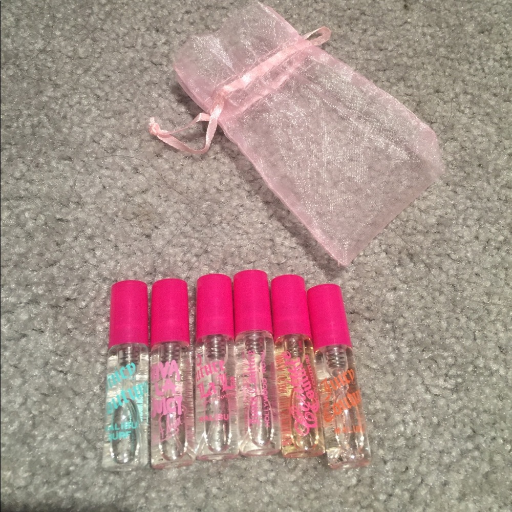 6 mini juicy couture perfumes !