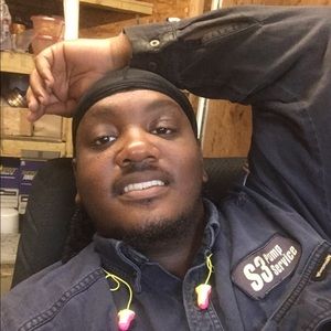 Meet your Posher, Deon