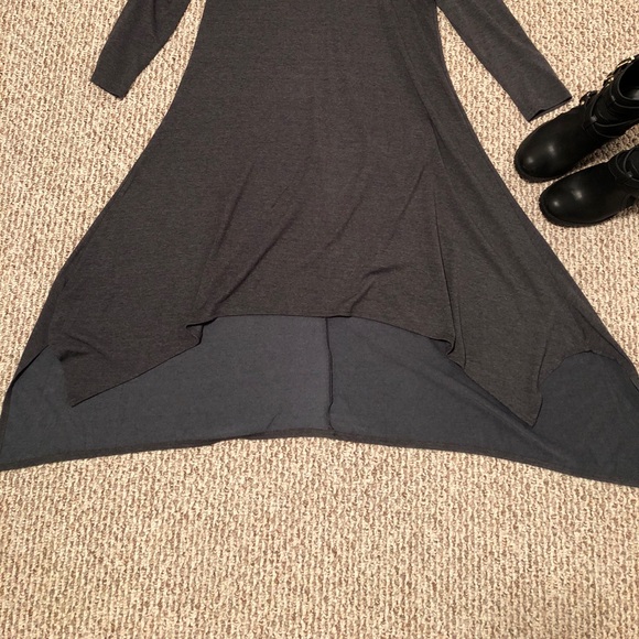 Umgee flowy asymmetrical midi dress - Picture 3 of 4