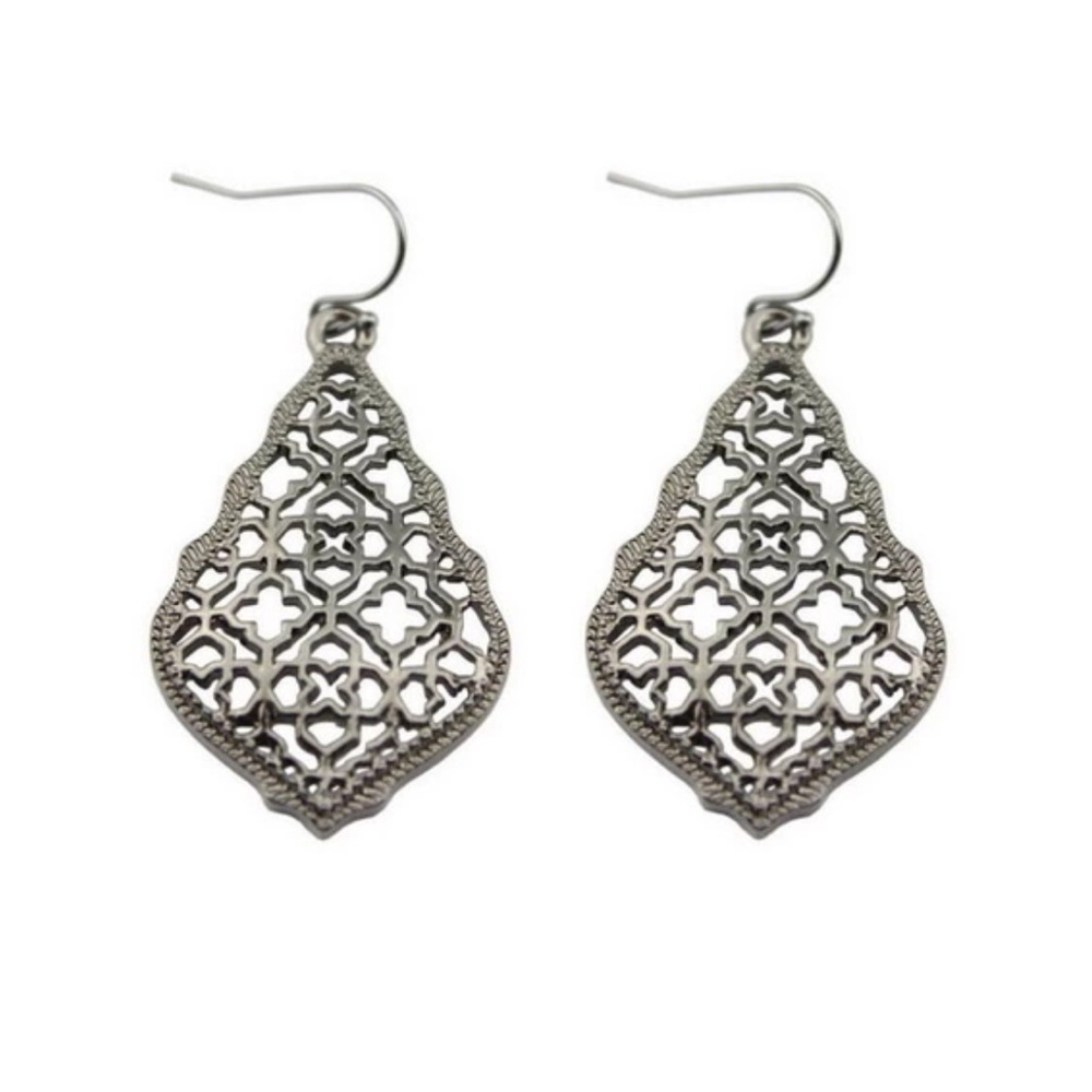 Kendra scott inspired Gunmetal or rosegold Filagre