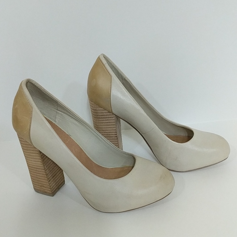 Aldo Leather Pumps