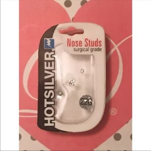 Nose Studs✨