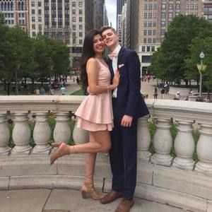 Meet your Posher, Katelyn