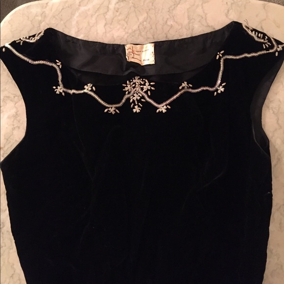 Black velvet VINTAGE dress - Picture 2 of 2