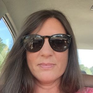 Meet your Posher, Tracey