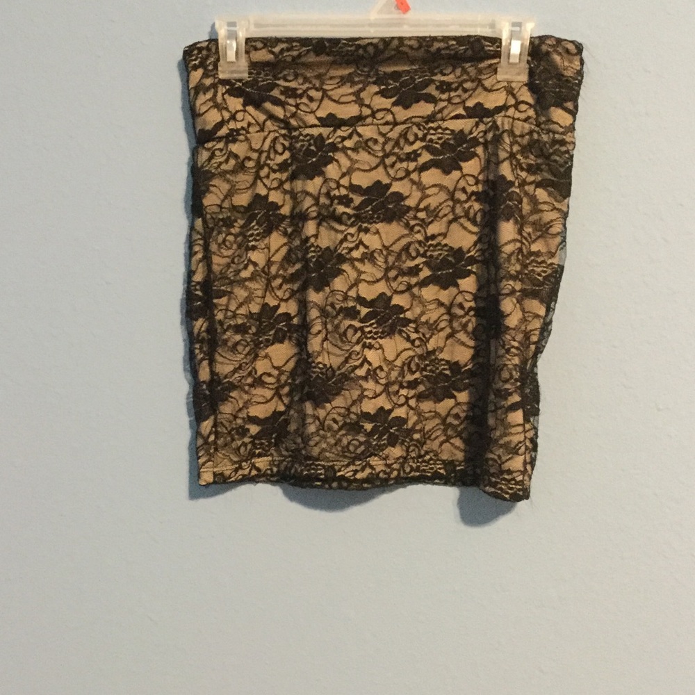 Black and Tan lace mini skirt