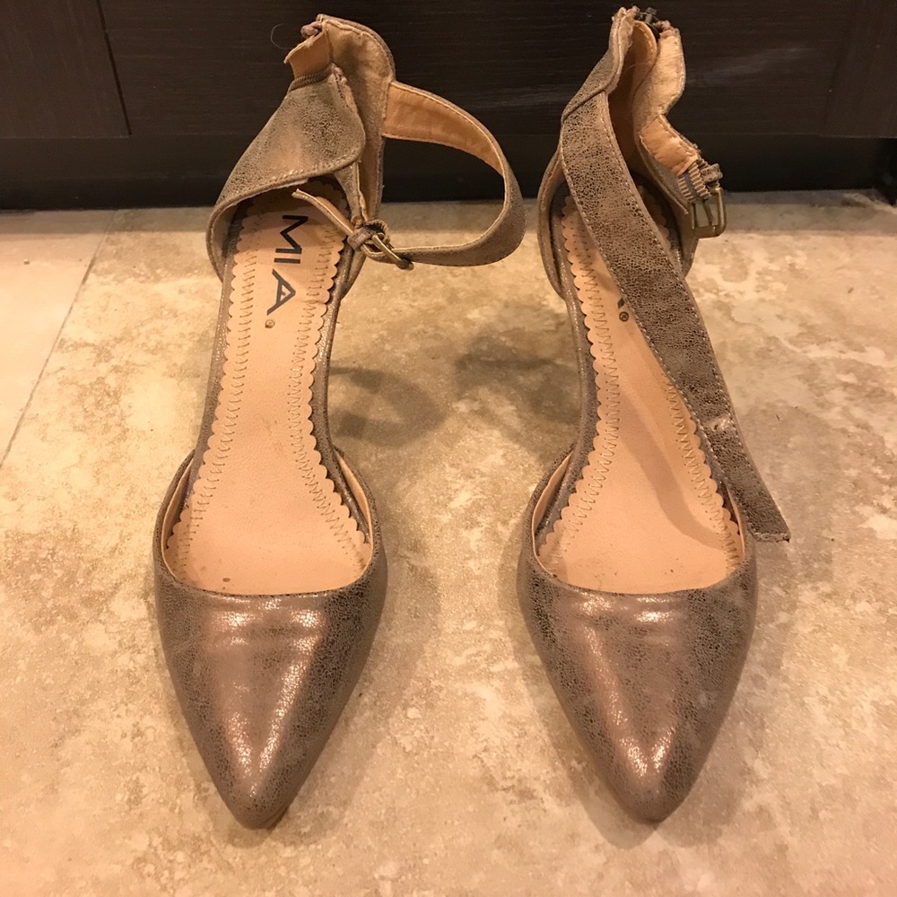 Golden metallic heels