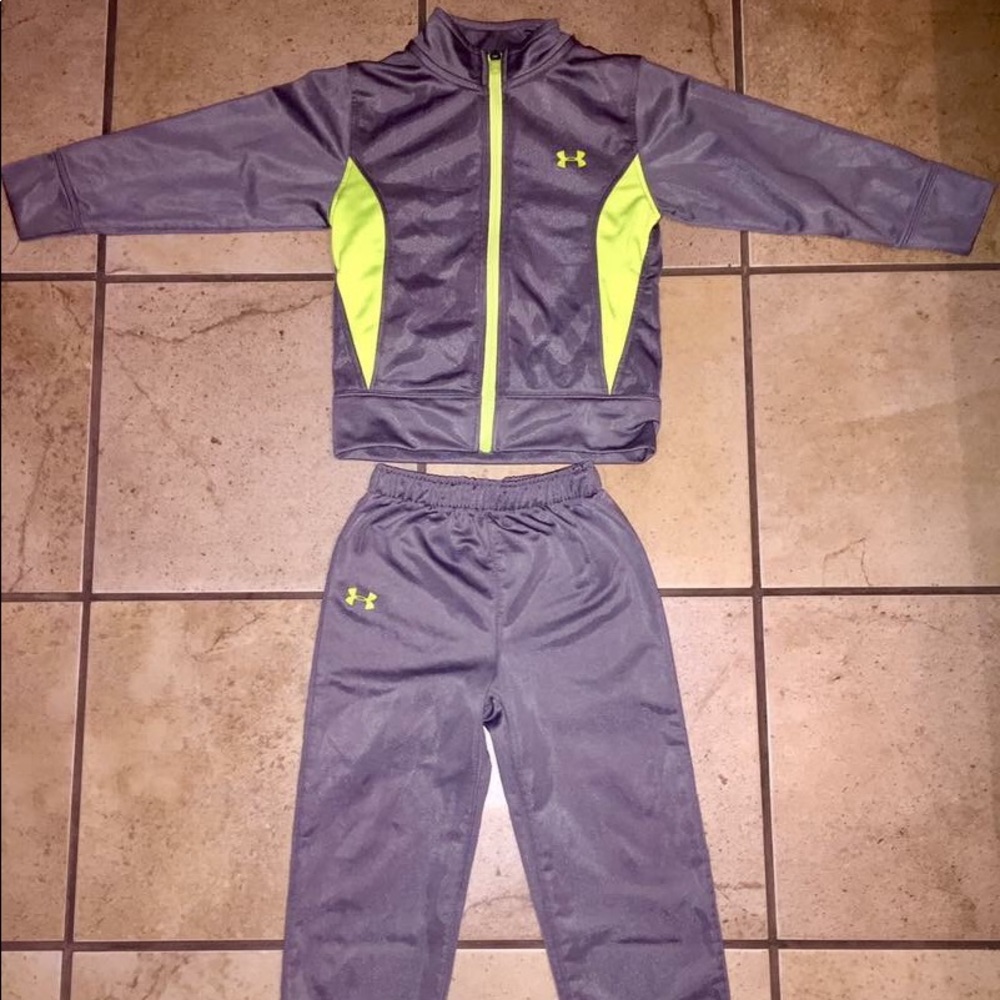 Under armour boys  track suit