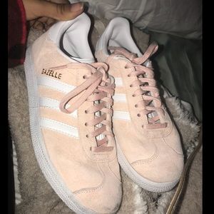 MOVING SALE Gazelle Adidas pink suede