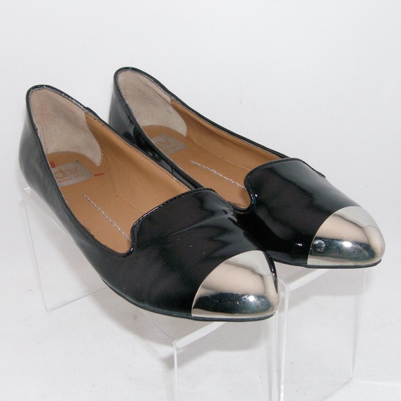 DV by Dolce Vita Shoes - DV by Dolce Vita 'Lunna' patent cap toe flats 7.5
