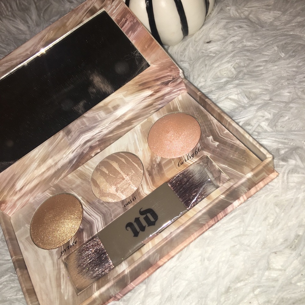 Anastasia highlight trio