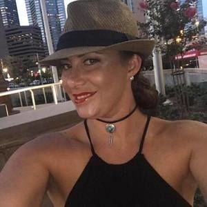 Meet your Posher, Paola