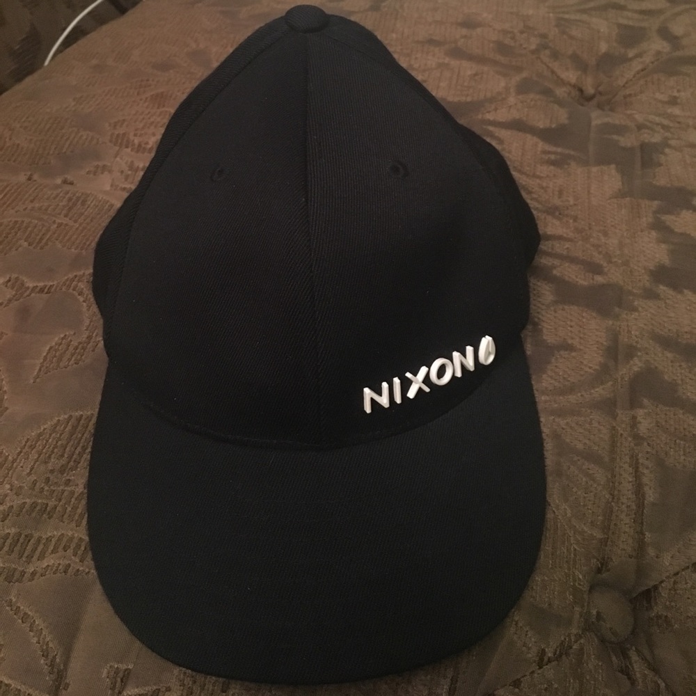 Nixon Hat