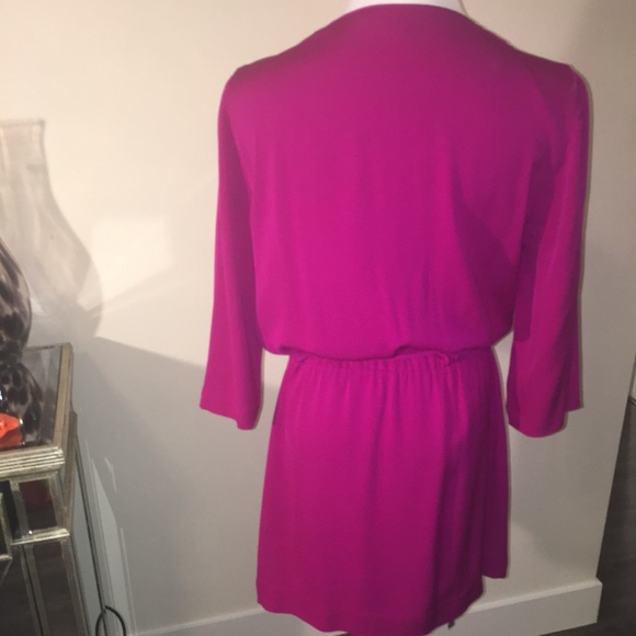 DVF. Size 8. Mini dress. - Picture 3 of 7