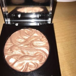 Laura Mercier Indiscretion Highlighter