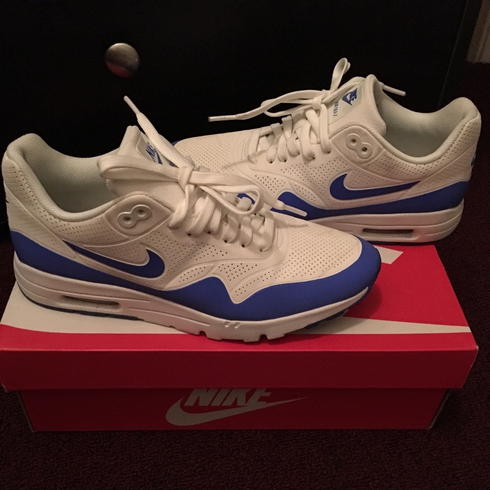 Woman’s Air Max Ultra Moire