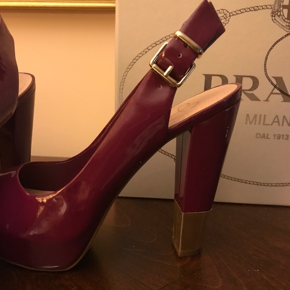 Jessica Simpson - Picture 2 of 4