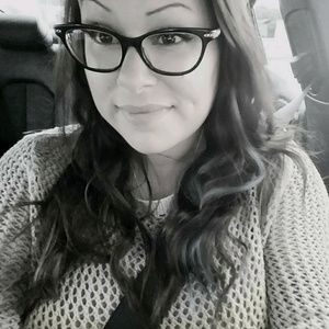 Meet your Posher, Kim