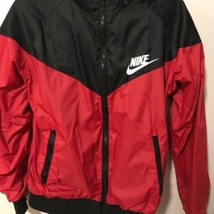 Nike Windbreaker‼️