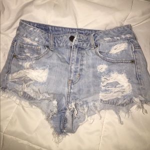 american eagle distressed shorts
