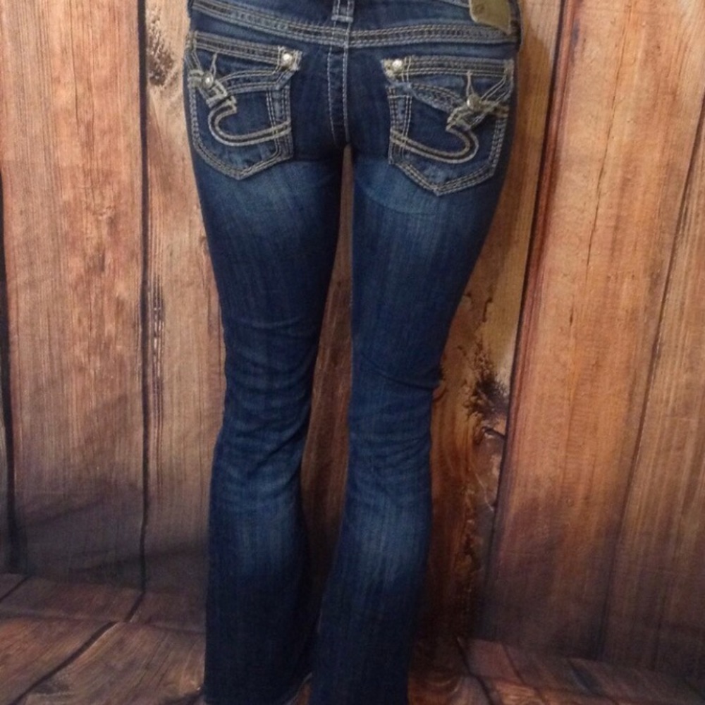 Silvers details in last picture