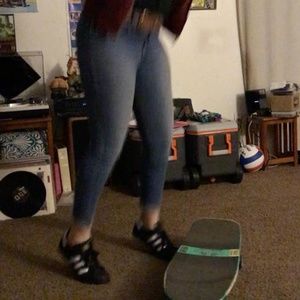 Meet your Posher, Kimmy