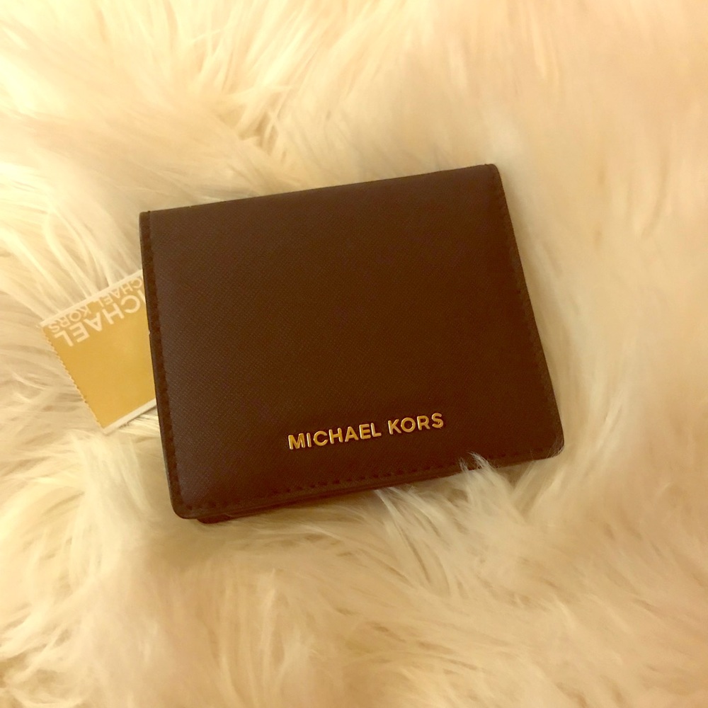 NWT Michael Kors Bedford Black Carryall Card Case