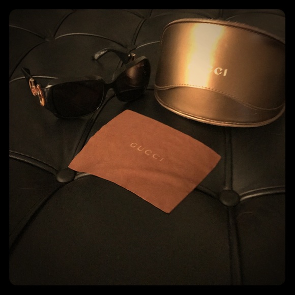 Authentic GUCCI Sunglasses💫 - Picture 1 of 8