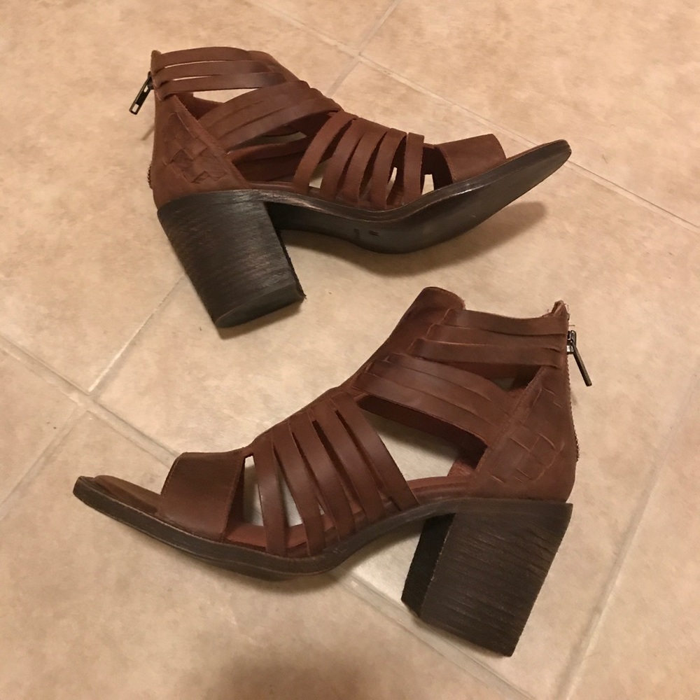 Chocolat Blu Brown Chunky Heel Sandals