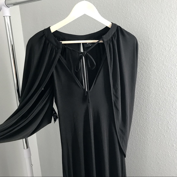 Cold Shoulder Keyhole Cutout Maxi Slit Dress - Picture 6 of 8