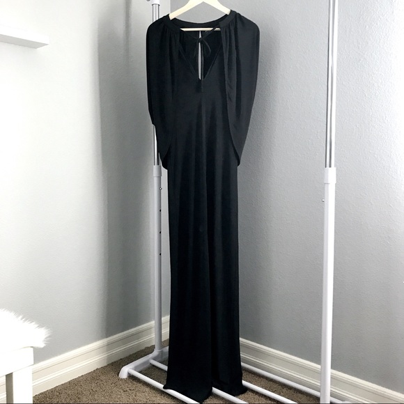 Cold Shoulder Keyhole Cutout Maxi Slit Dress - Picture 4 of 8