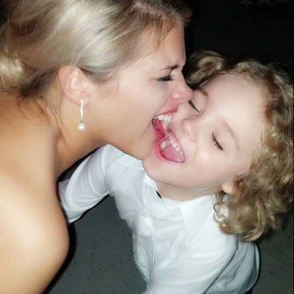 Meet your Posher, Brittni