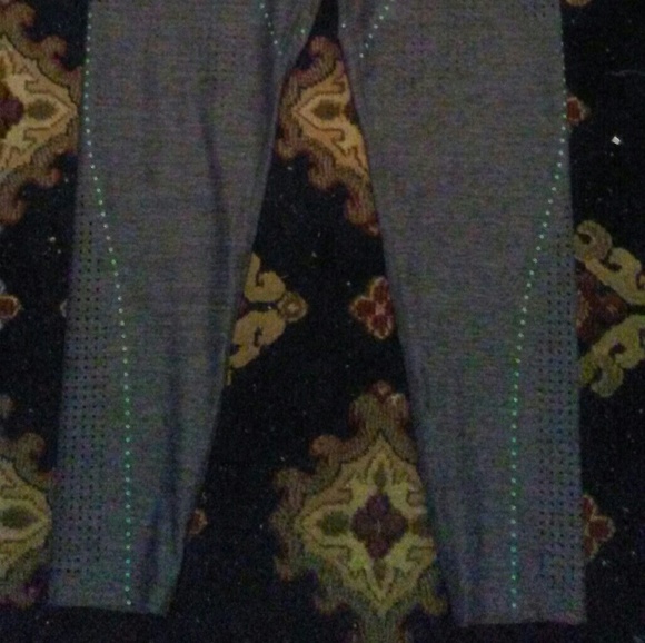 PINK Victoria Secret Yoga Pants - Picture 4 of 4