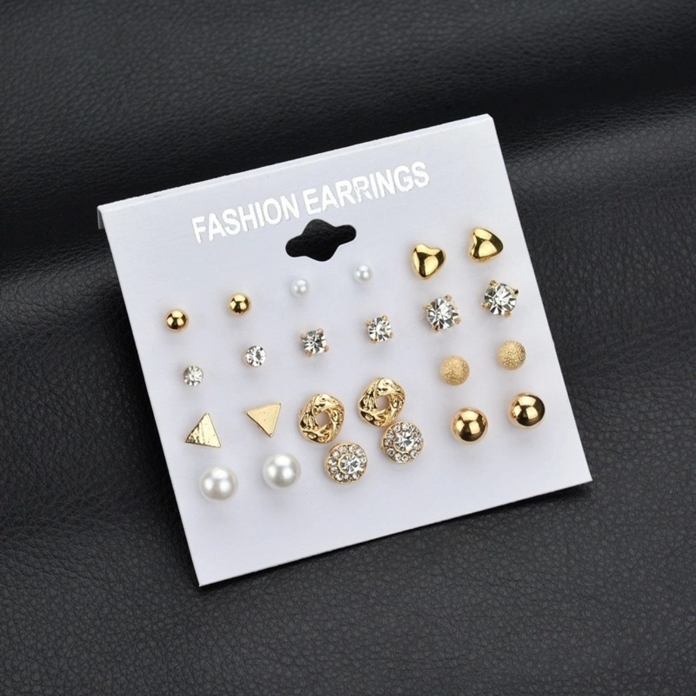 Stud Earrings