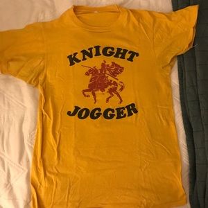 Vintage yellow tee