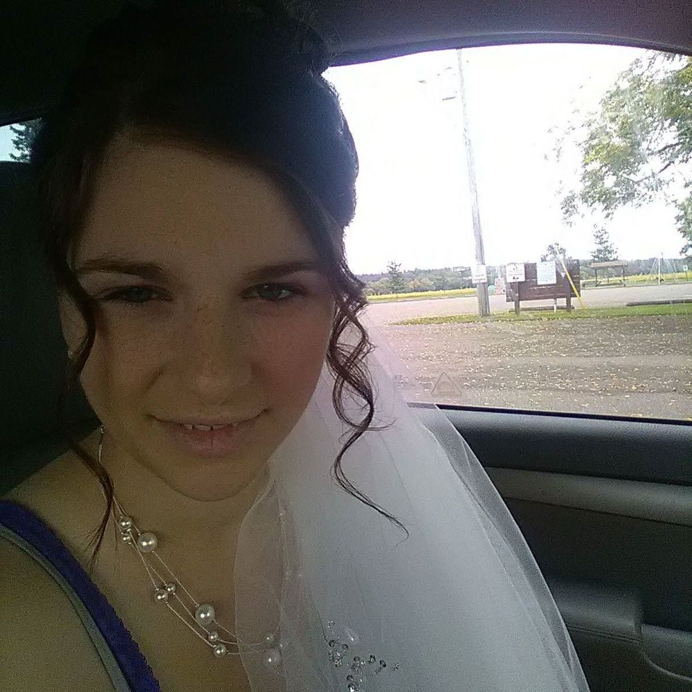 Meet your Posher, Adriana