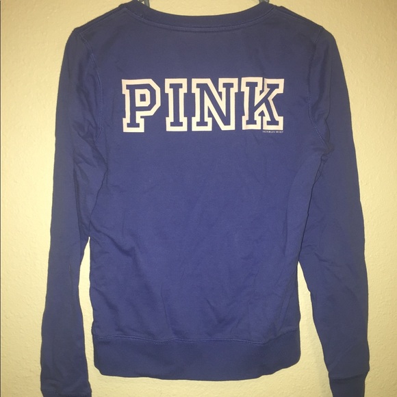✅SOLD✅🔥NWOT VS PINK S Crewneck🔥 - Picture 1 of 3