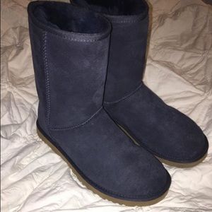 Navy Short Uggs