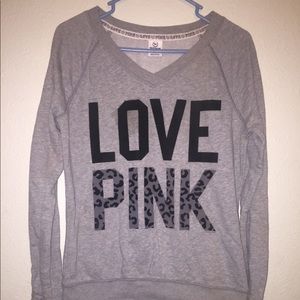 ✅SOLD✅🔥NWOT VS PINK S Crewneck🔥