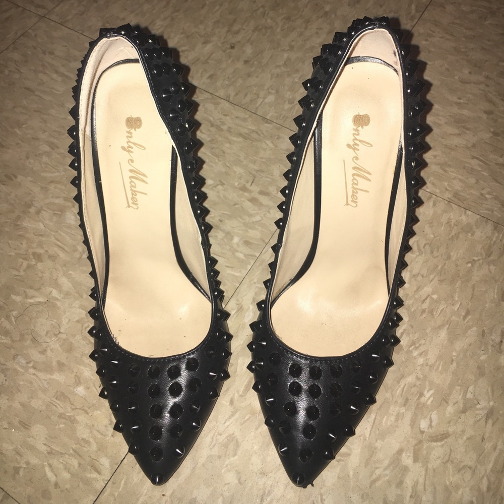 Studded Pumps