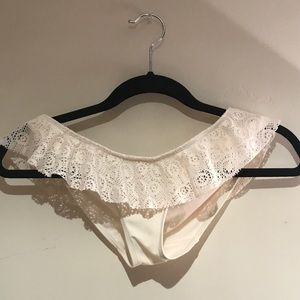 Australia bottoms white cute ruffle