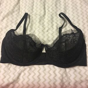 NWOT Victoria's Secret balconet bra