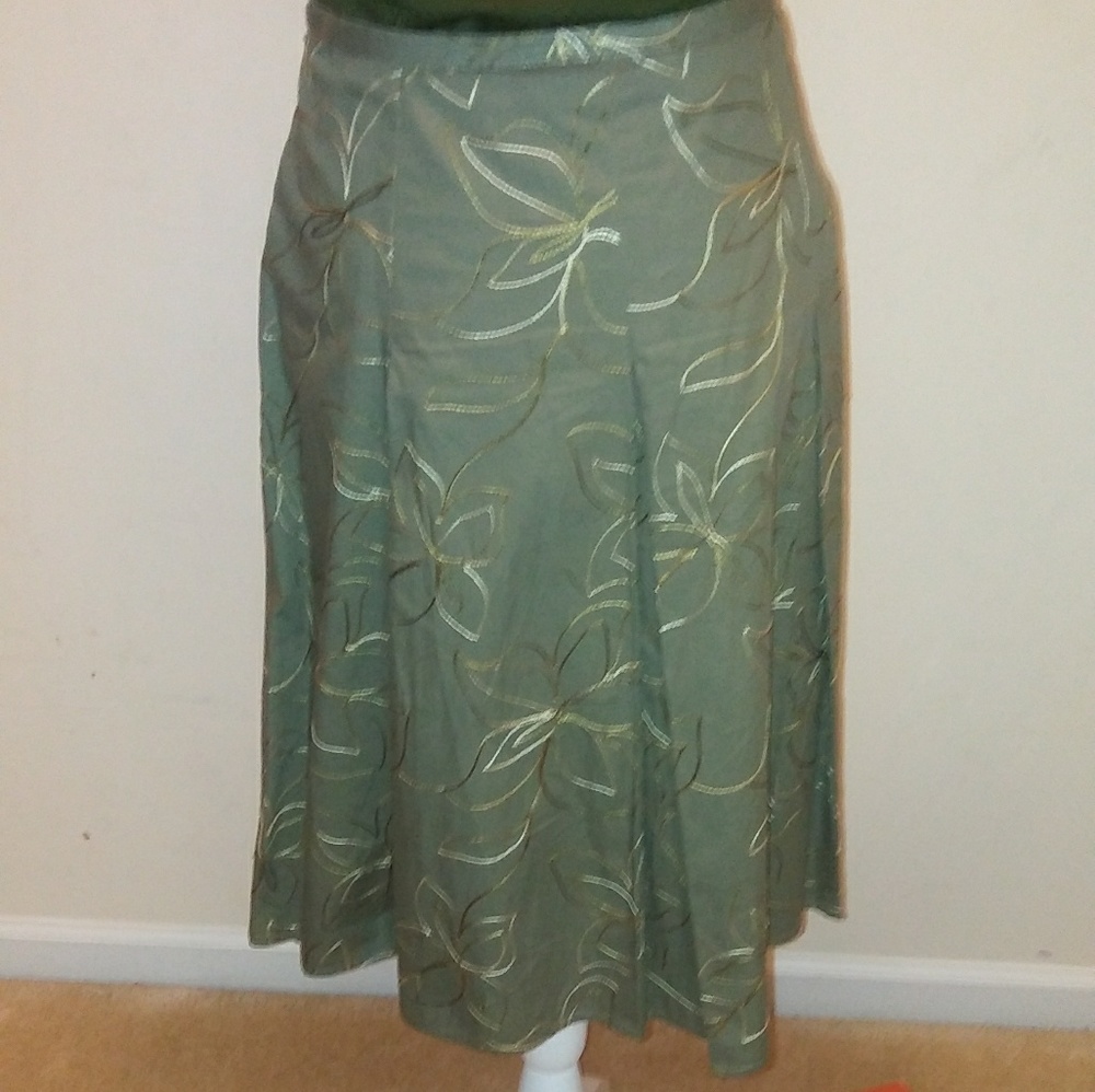 Green Floral stitched skirt (SOLD)