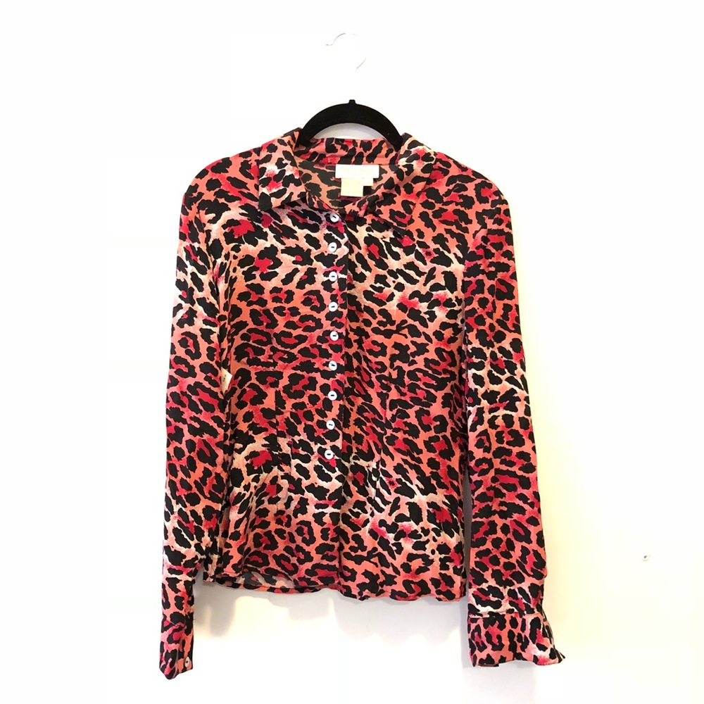 ❌SOLD❌ Victoria Soie Leopard Print Blouse