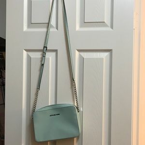 Michael Kors jet set crossbody